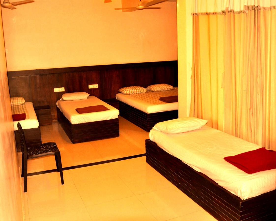 Hotel Royal Nest Vandiperiyār المظهر الخارجي الصورة